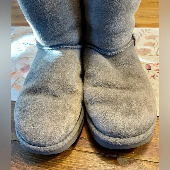 UGG Australia | Grey Leather Shearling | Shorty Boots | Women’s 7 - Picture 5 of 7